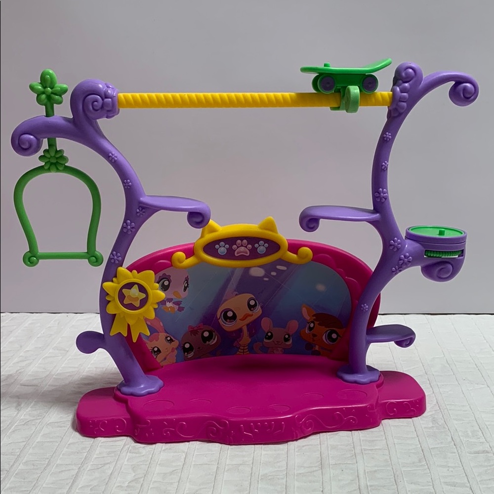 Littlest Pet Shop Got Talent Playset Stage by Hasbro 2003